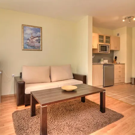 Marina And Panorama Lägenhetshotell 3*