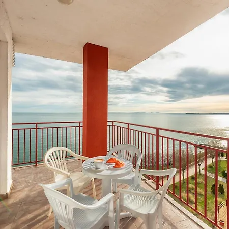 Apart Otel Marina And Panorama