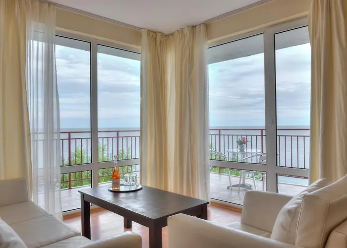 Marina And Panorama 公寓式酒店