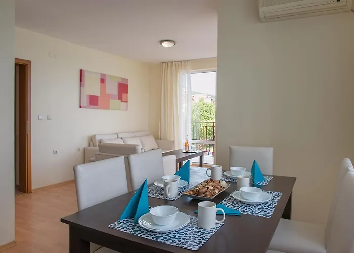 Marina And Panorama 公寓式酒店 圣弗拉斯