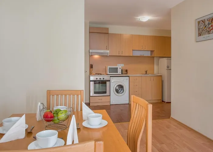 Marina And Panorama 公寓式酒店 圣弗拉斯